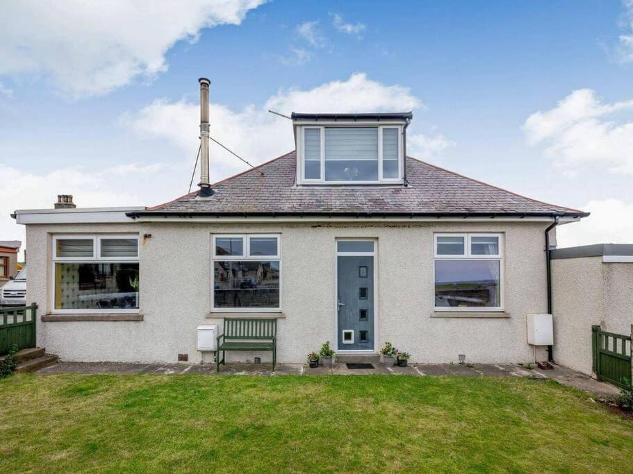 Sea View Cottage Inverallochy Exterior photo